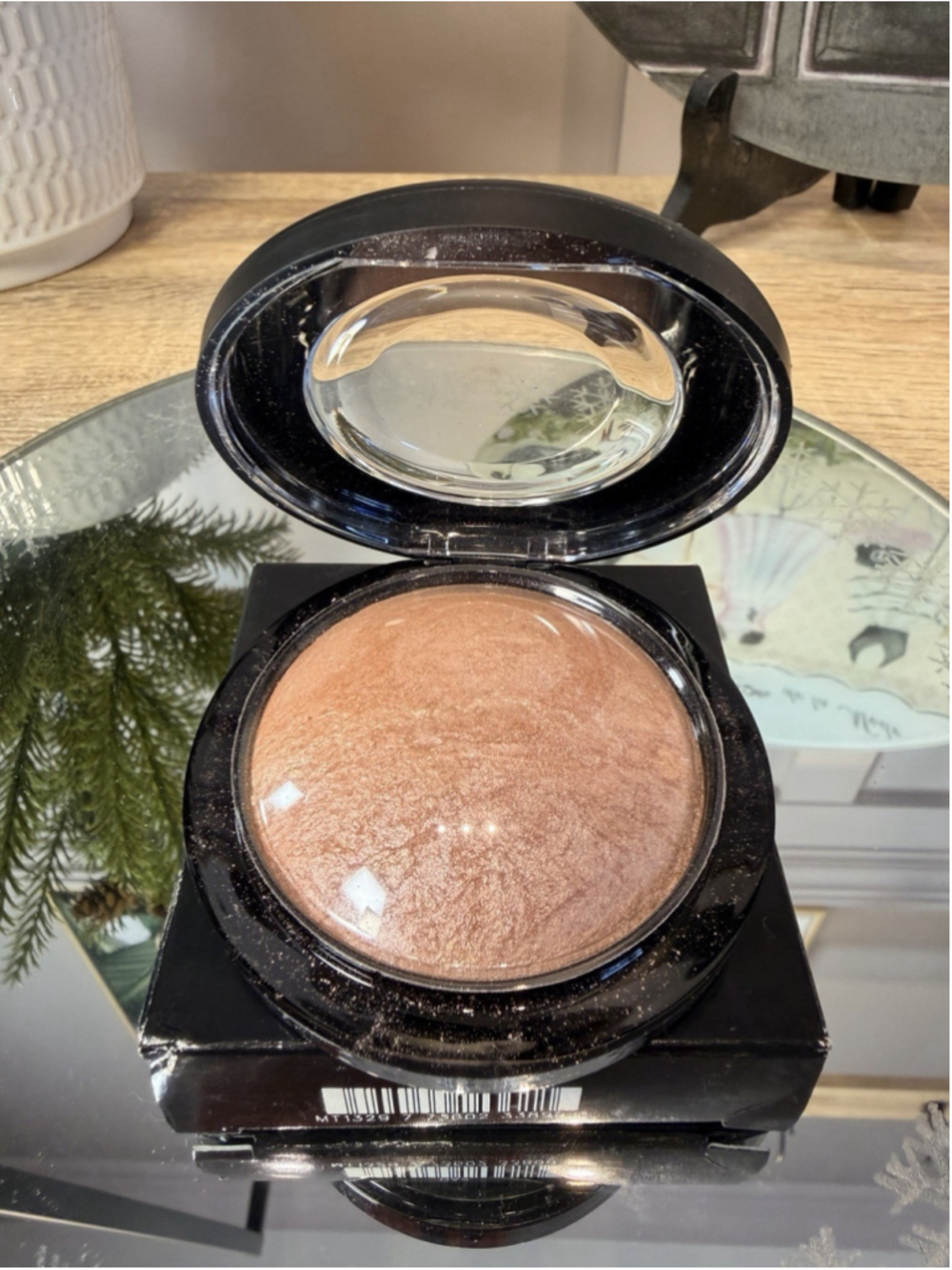 Mineralize Skinfinish - Soft and Gentle by MAC for Women - 0.35 oz Powder
